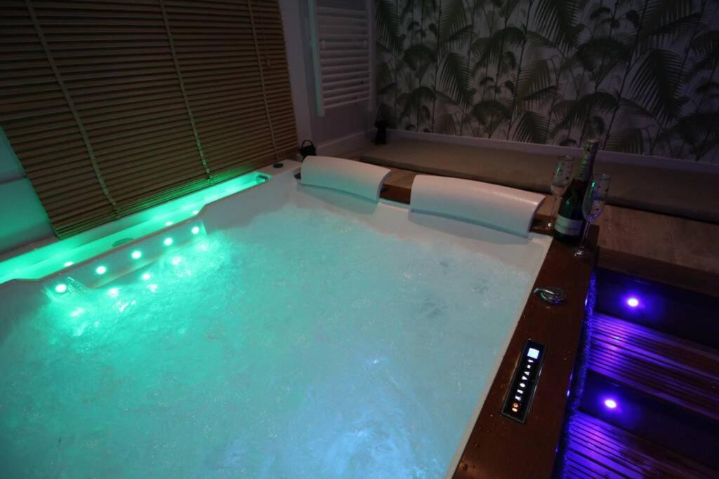 Sauna Et Jacuzzi - Les Mille Et Nuits - 2km Le Bourg-Dun