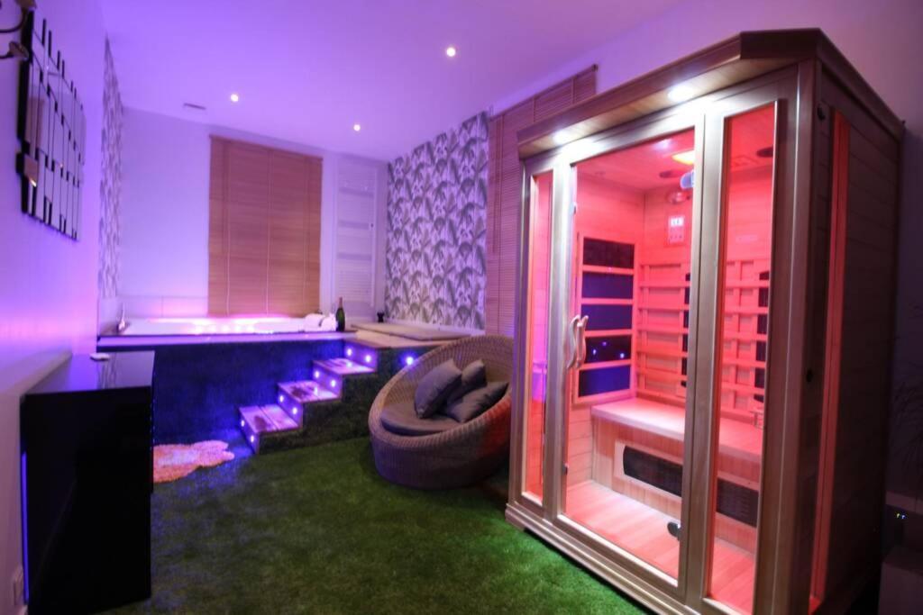Sauna Et Jacuzzi - Les Mille Et Nuits - 2km Vakantiehuis